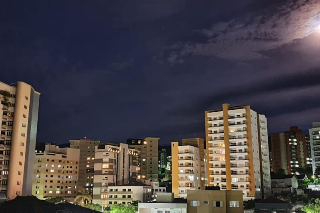 Вилла Casa Unica E Moderna Centro Посус-ди-Калдас Экстерьер фото